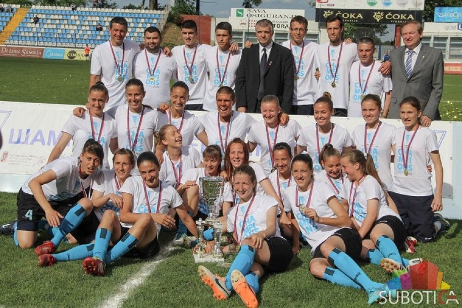 Fudbalerke pobedile Napredak i proslavile petu titulu šampiona države