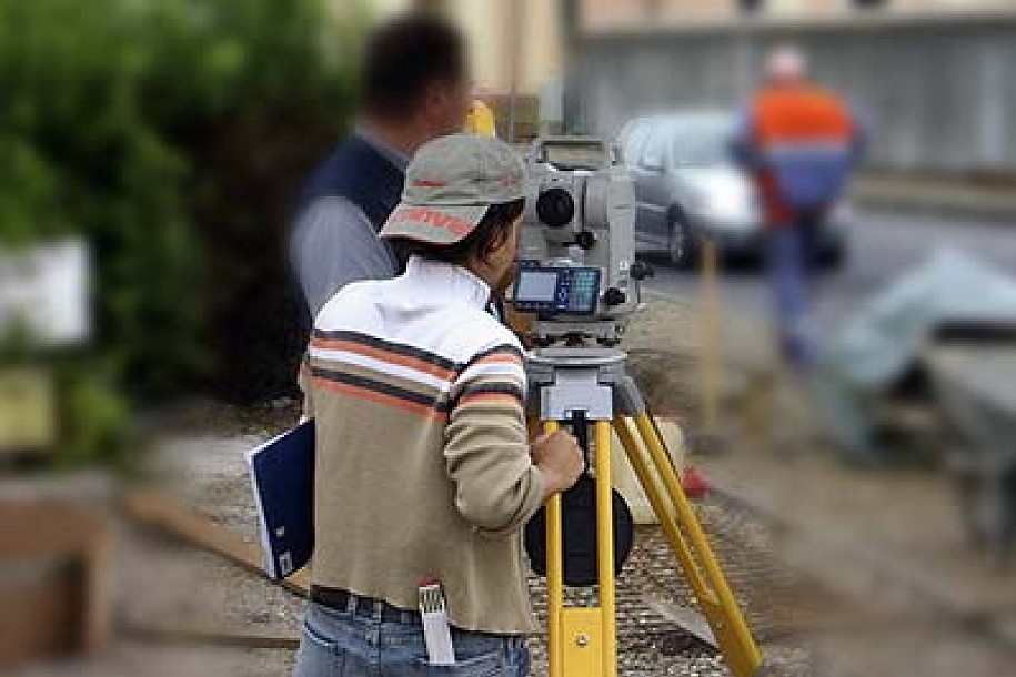 Geodetsko obeležavanje