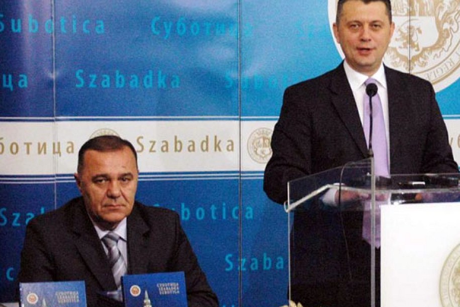 Božićna čestitka Gradonačelnika i predsednika Skupštine