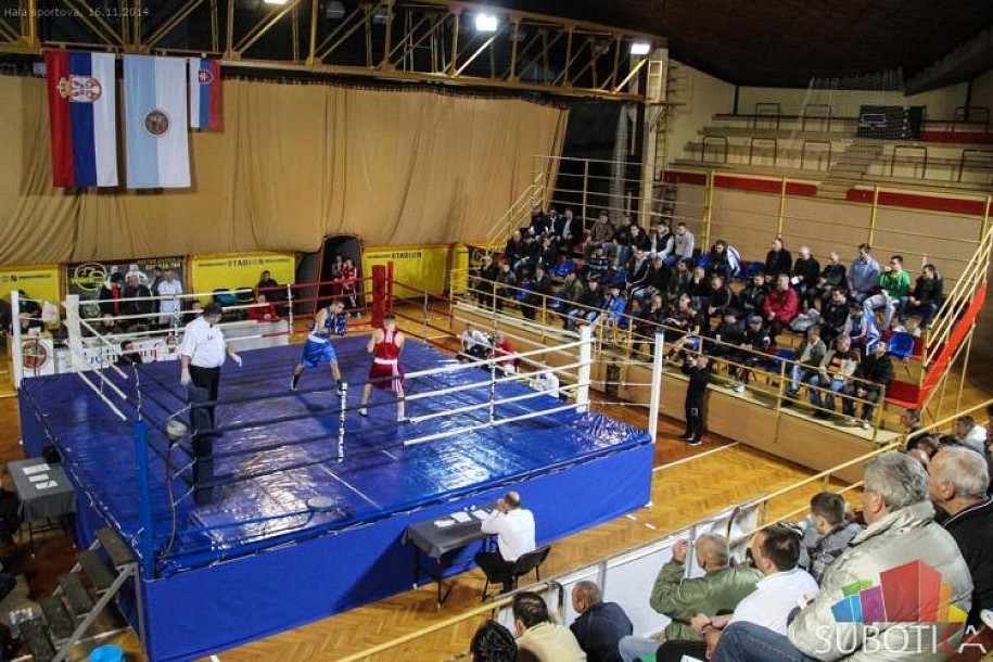 Bokserski duel Spartak-Vojvodine i Radnika iz Bjeljine u subotu u Hali sportova
