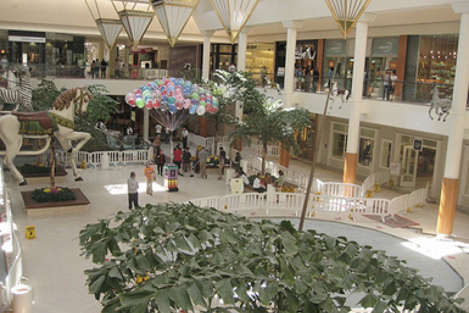 Plaza i Metro čekaju bolja vremena