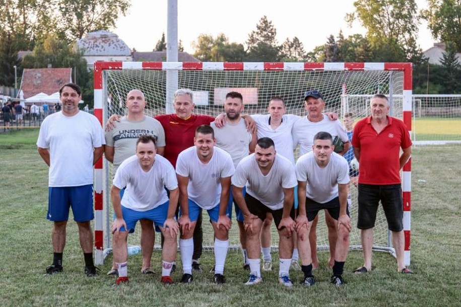 Mali fudbal: Ekipa "Voće, povrće i papagaji" pobednik 21. „Vidovdanski turnir“