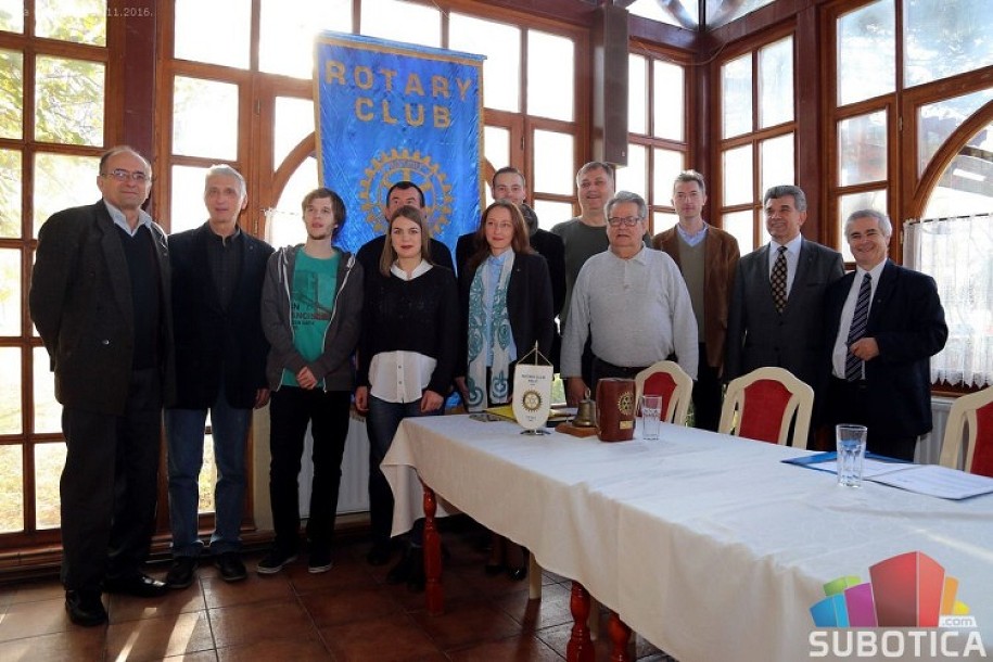 Dodeljene stipendije Rotari kluba Palić