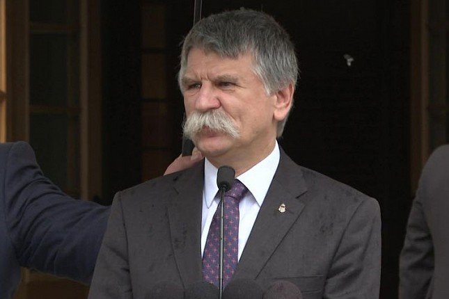 U okviru dvodnevne posete Srbiji predsednik Skupštine Mađarske posetiće i Suboticu