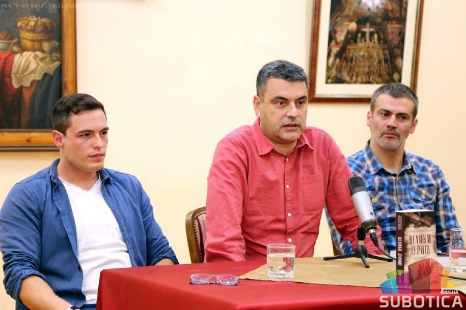Predstavljen roman "Veliki juriš" Slobodana Vladušića