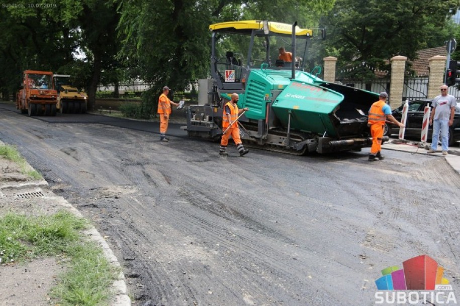 Pri kraju radovi na prvoj deonici Zmaj Jovine ulice
