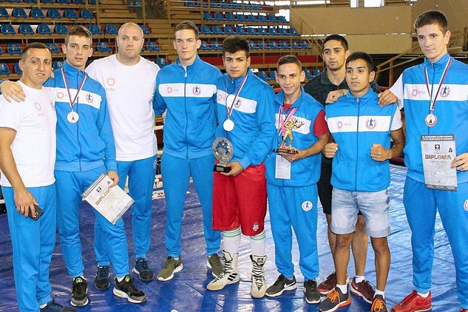 Bokseri Srbije osvojili 5 medalja na "Vojvođanskoj zlatnoj rukavici"