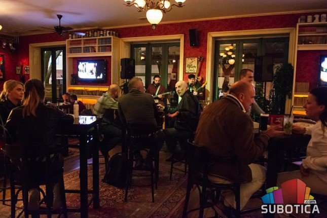 Od večeras obavezne kovid propusnice - pročitajte kako će se primenjivati i kažnjavati