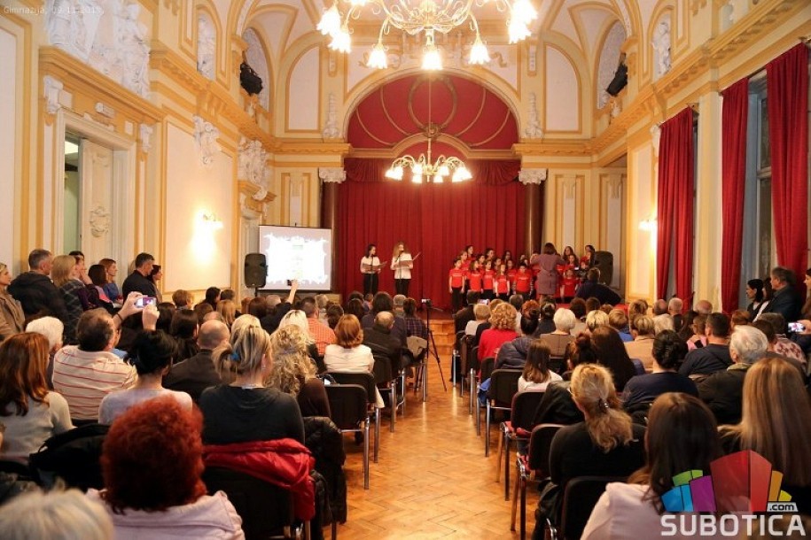 Održana priredba učenika povodom Dana primirja u Prvom svetskom ratu