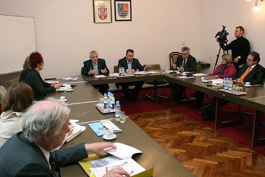 APV: 500 miliona dinara za zapošljavanje