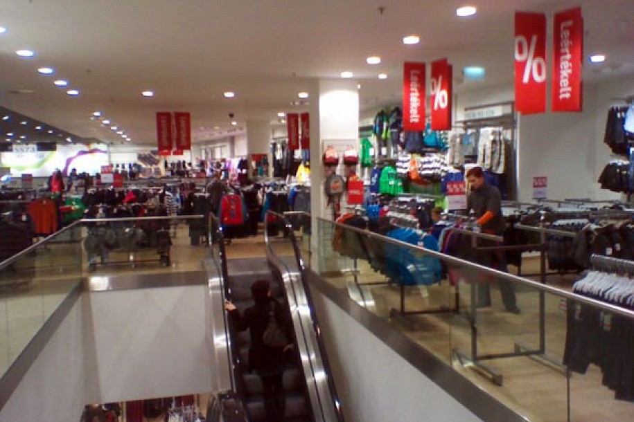 Subotičani "okupirali" segedinske šoping-centre