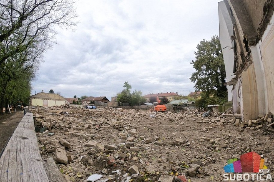 Saopštenje Međuopštinskog zavoda za zaštitu spomenika povodom rušenja kuća u Ulici Braće Radić
