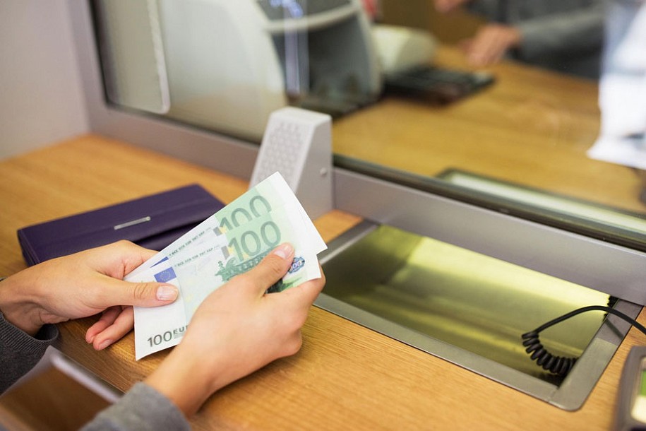 Od oktobra privremeno ograničena kamatna stopa na stambene kredite