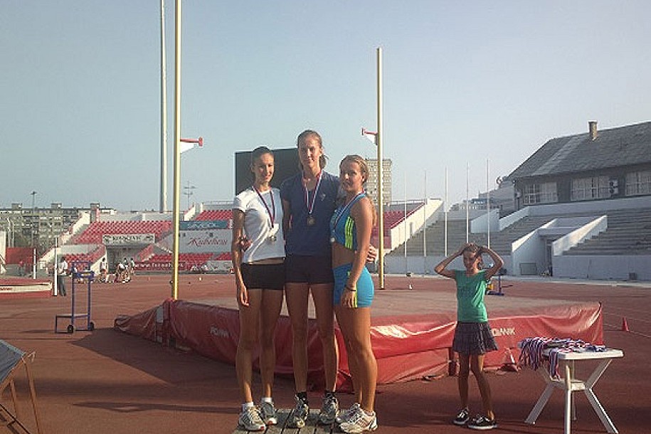 Atletičari Spartaka ostvarili odlične rezultate na Prvenstvu Vojvodine za juniore i juniorke
