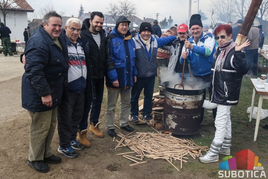 MZ "Peščara" bila domaćin 2. "Čvarkijade"