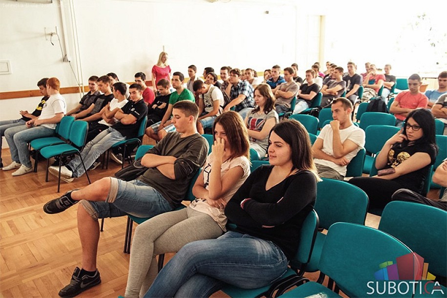 Predavanja i radionica u okviru projekta „Budimo ravnopravni i jednaki“