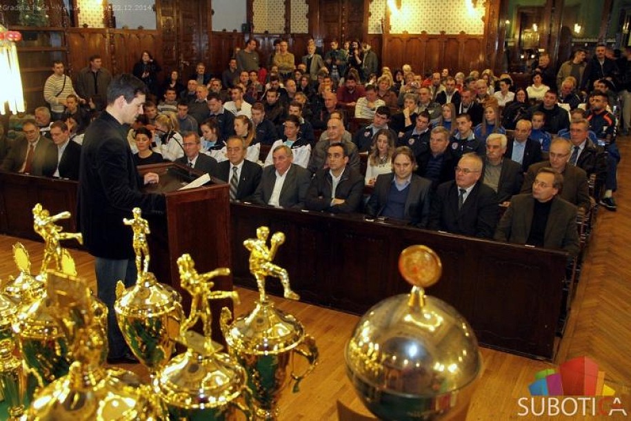 Dodeljene nagrade najboljim sportistima Subotice u 2014. godini