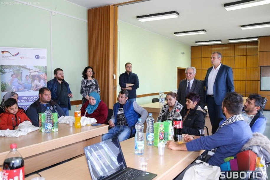 Pomoć za više od 450 socijalno ugroženih sugrađana kroz ekonomsko osnaživanje