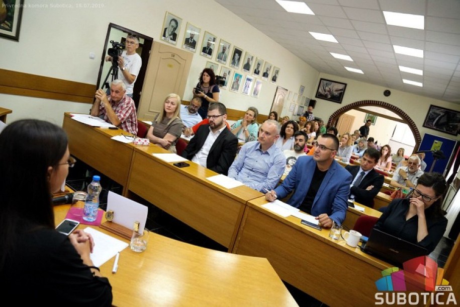 Konferencija o finansijskim i drugim vrstama podrške otvorila Preduzetnički letnji kamp