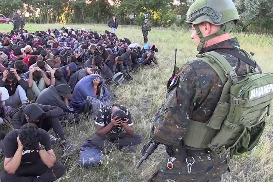 Ministar policije posetio Suboticu nakon jutrošnje akcije Žandarmerije u Kelebijskoj šumi