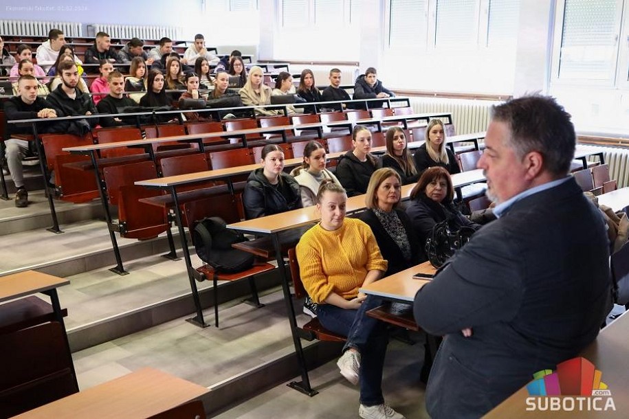 Ekonomski fakultet otvorio vrata maturantima Ekonomske škole "Bosa Milićević"