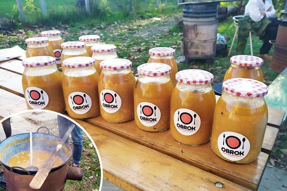 U Mini Jugoslaviji kuvani „obroci solidarnosti“ za najsiromašnije
