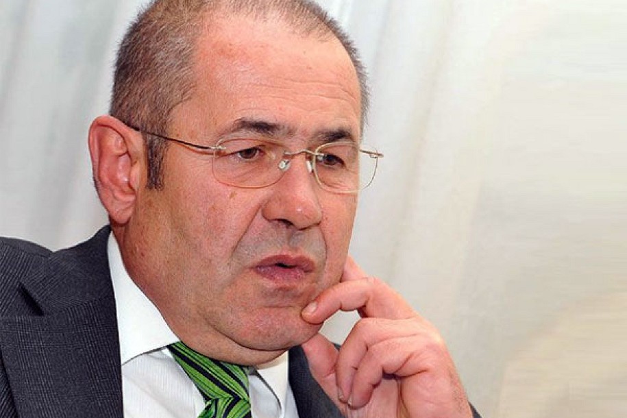 Pastor kandidat - u drugom krugu SVM za Tadića ?