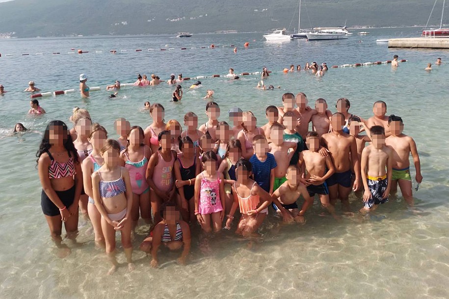 Anonimni humanitarci velikog srca i ove godine poslali na more decu korisnike Narodne kuhinje