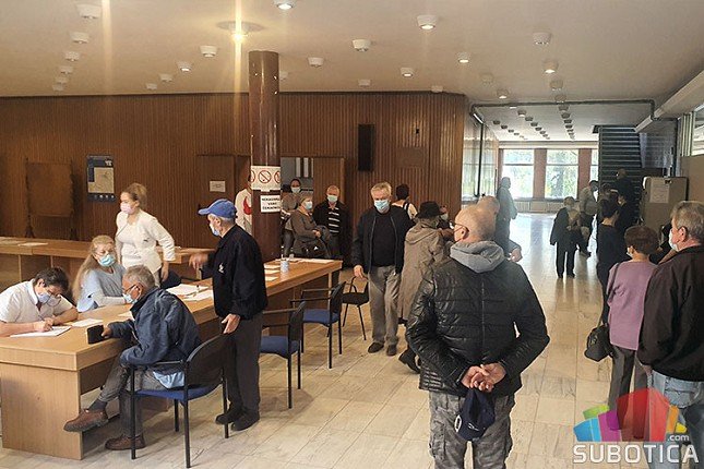 Povećano interesovanje za vakcinaciju protiv kovid-19