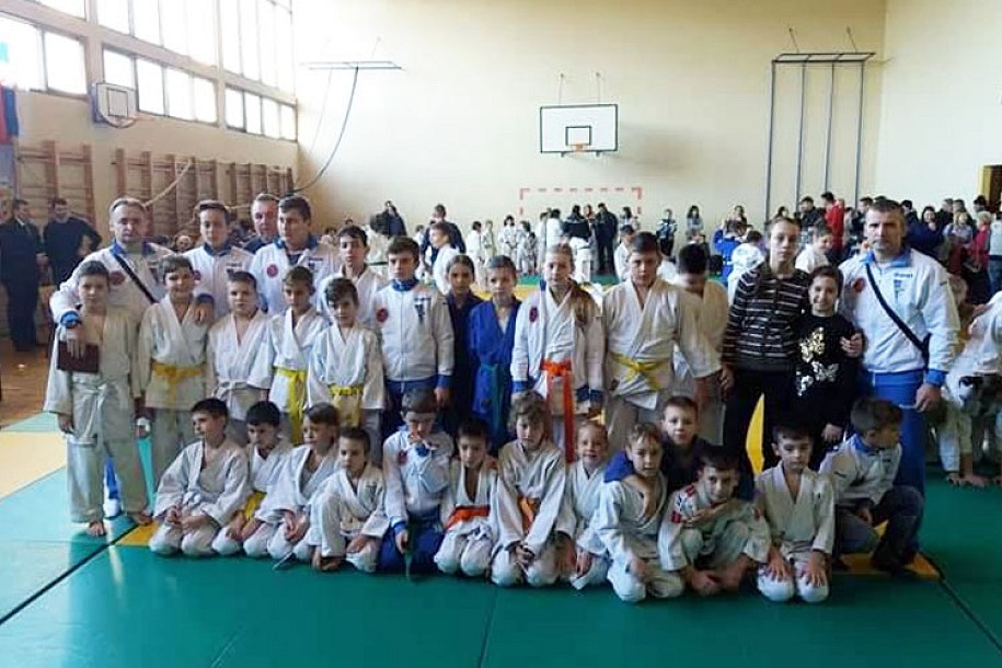 Džudisti Spartaka osvojili 25 medalja na Mikulaš Kupu u Kanjiži