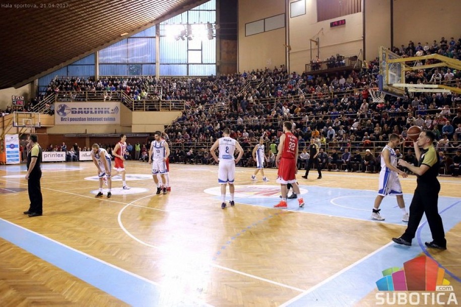 Košarkaši Spartaka izgubili od Crvene zvezde na startu Superlige (54:89)