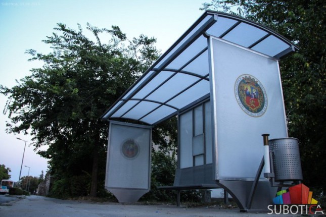 Od ponedeljka postavljanje nadstrešnica na autobuskim stajalištima