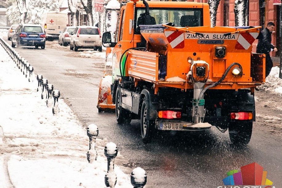 Topi se sneg, više temperature „čiste“ puteve