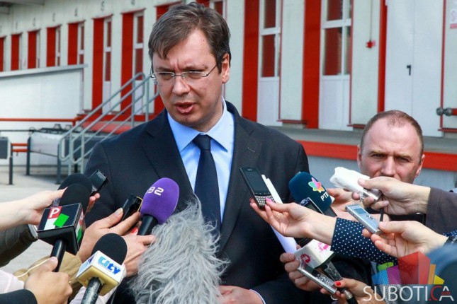 Premijer Aleksandar Vučić posetio „Swarovski“ i „Siemens“