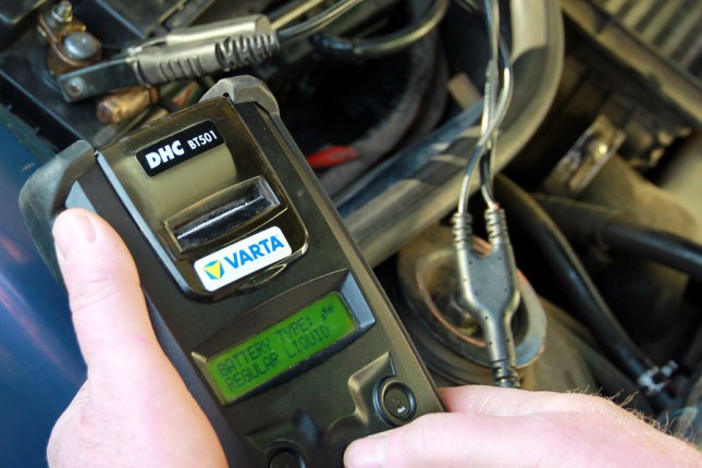 Pripremite četvorotočkaša za zimu - besplatno proverite stanje akumulatora