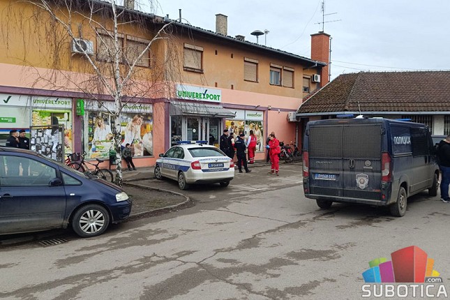 Zaleteo se automobilom na policajca