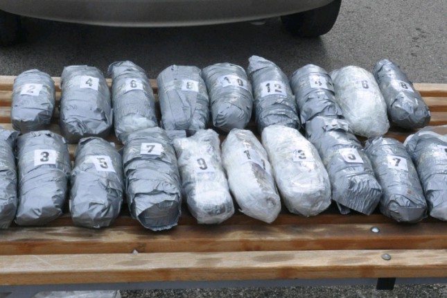 Zaplenjeno šest kilograma marihuane na GP "Bački Vinogradi"