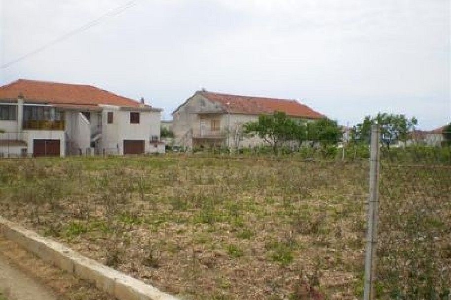 Više građevinskog zemljišta