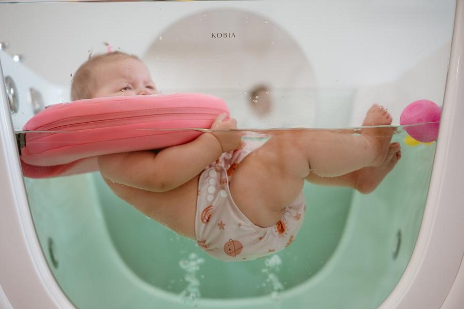 Za mirniji san i srećniji razvoj vaše bebe – "Baby Spa Splash" hidroterapija i masaža