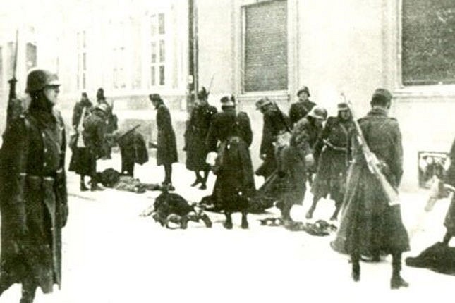 Izložba "Pogrom u Bačkoj - 80 godina od Novosadske racije" sutra u SKC "Sveti Sava"