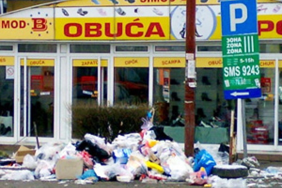 Smeće kod Buvljaka