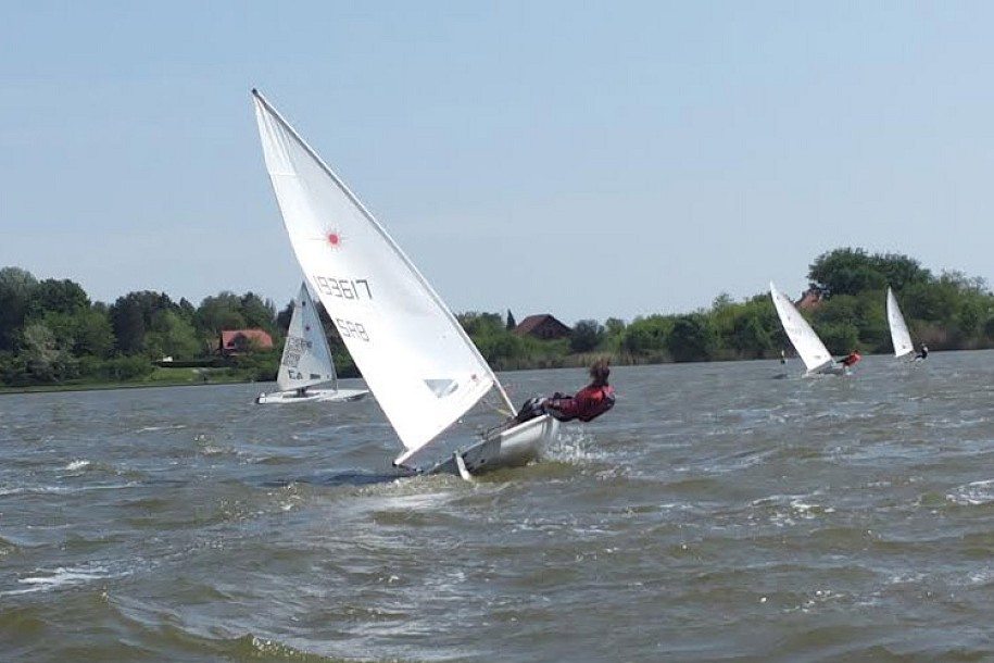 Početak maja u znaku regata na Palićkom jezeru