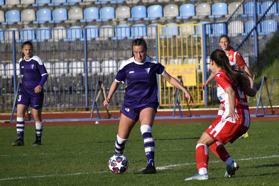 Fudbal: "Golubice" savladale Crvenu zvezdu (3:1)