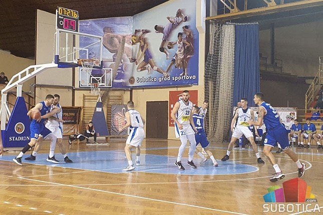 Košarka: Spartak savladao Radnik, na korak je do plasmana u viši rang