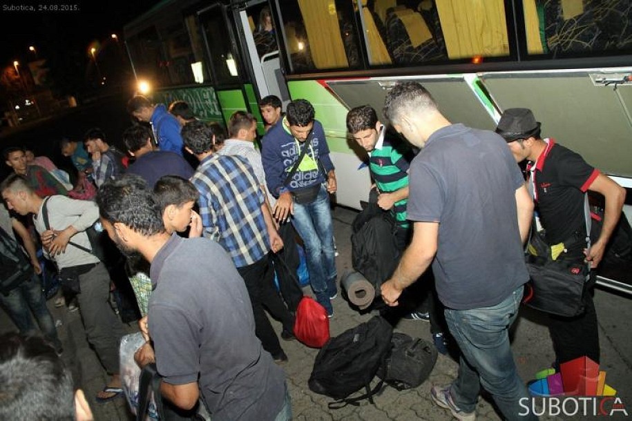 Stiglo 1.000 migranata - većina nastavlja ka Kanjiži