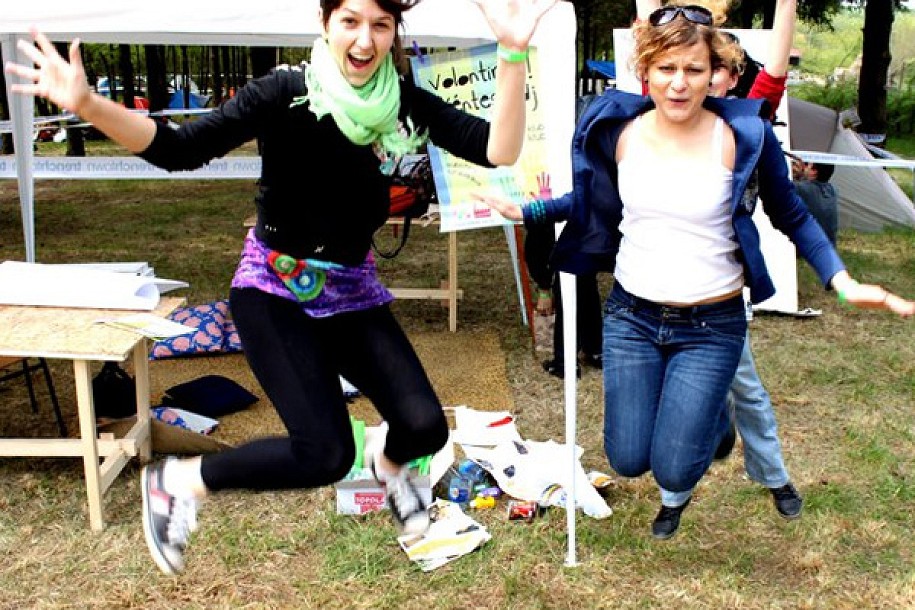Trenchtown 2012: Kultur fitnes u šumi!