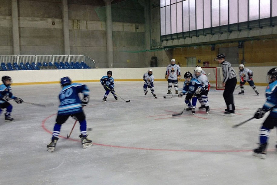 Nastup Spartakovih hokejaša na turnirima u Hrvatskoj i Makedoniji