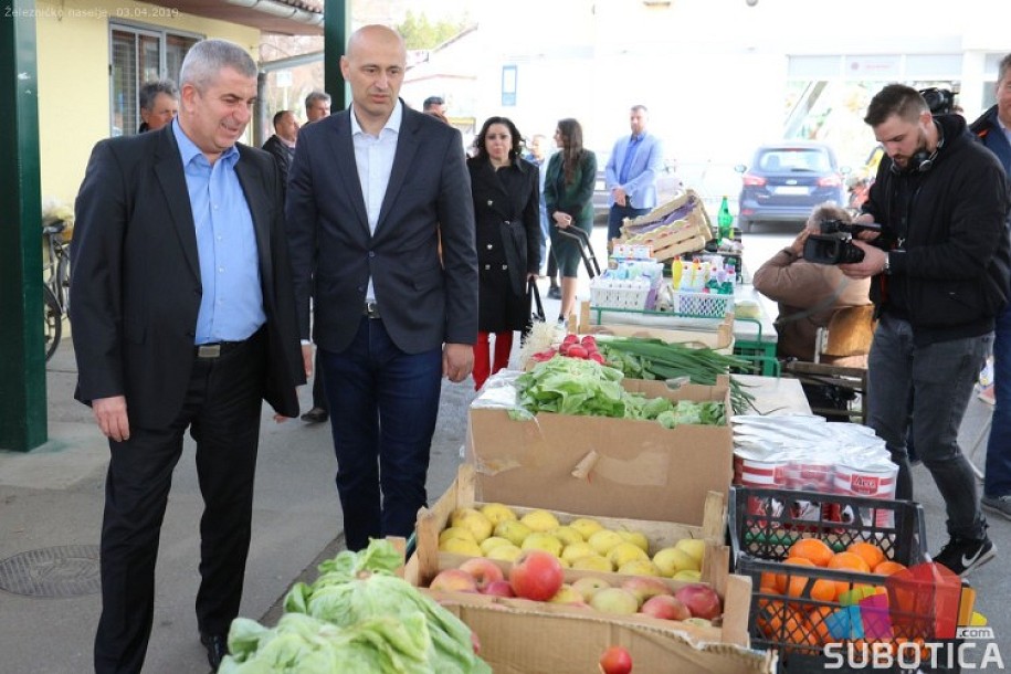 Poboljšani uslovi rada pijace na Željezničkom naselju