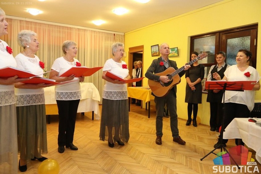 Tri decenije Gerontološkog kluba „Bajnat“