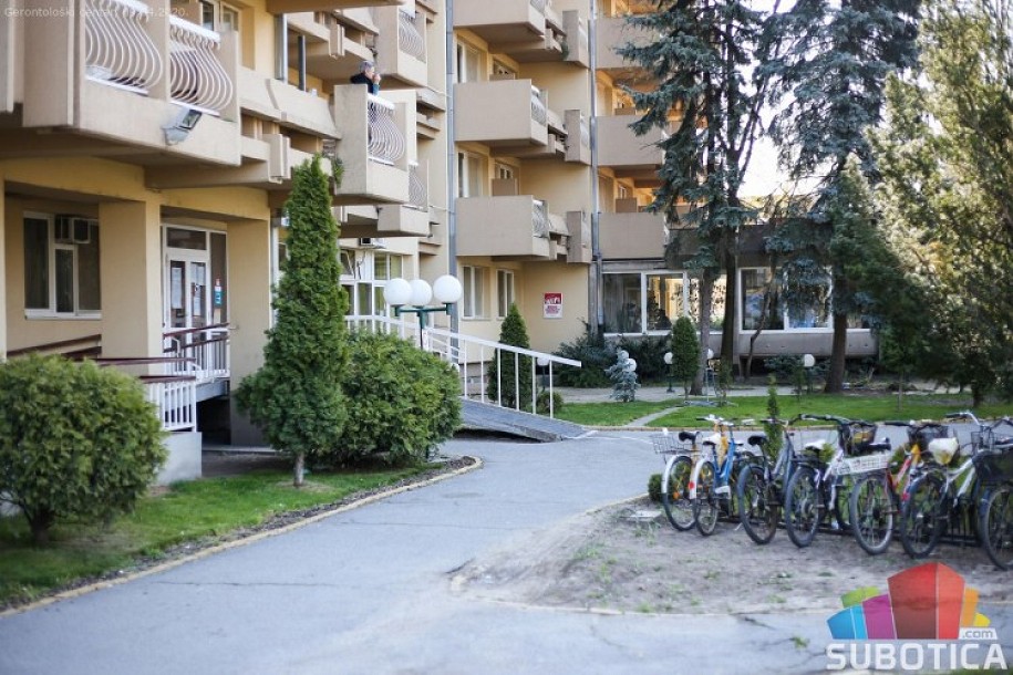 Besplatno psihološko savetovanje za najstarije Subotičane